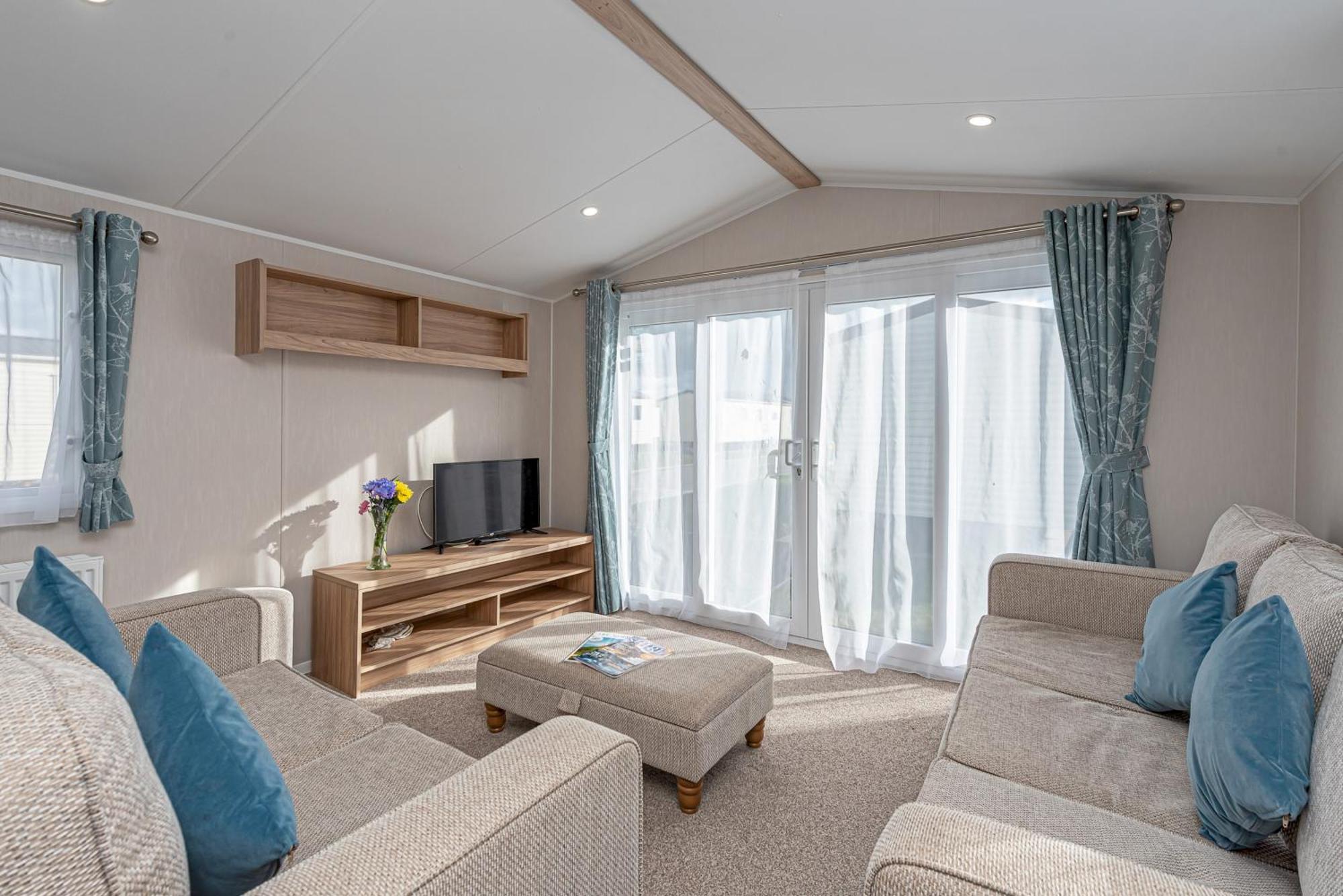Lyons Woodlands Hall Отель 4*