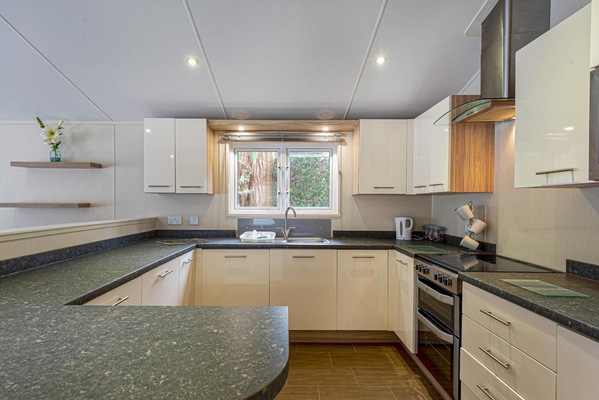 Lyons Woodlands Hall 4*